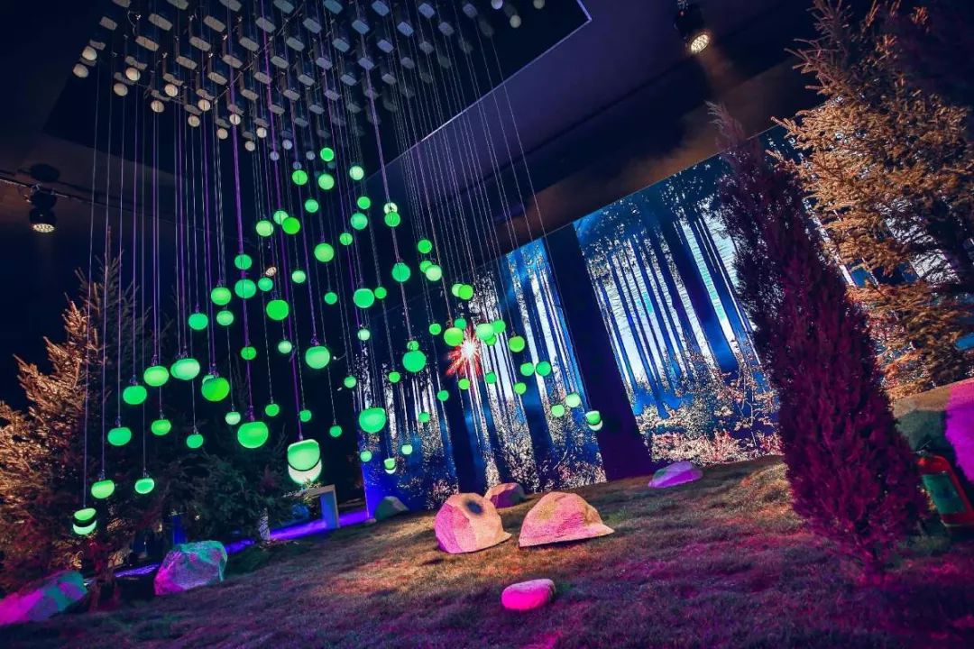 這部座駕的發(fā)布會太浪漫溫馨了，真的是為愛選擇｜態(tài)度有腔調(diào)
