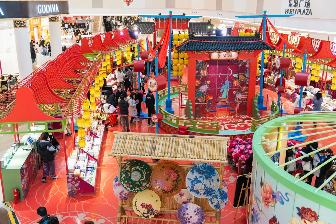 國(guó)風(fēng)年宵創(chuàng)意市集活動(dòng)策劃活脫脫的一場(chǎng)大型春節(jié)園游會(huì)，熱鬧繁華